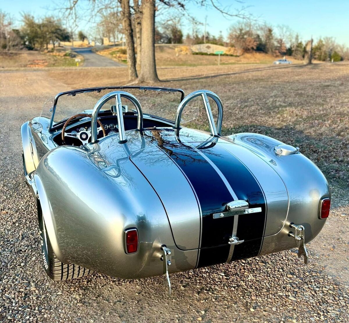1965 Shelby Cobra Superformance MkIII - photo 4