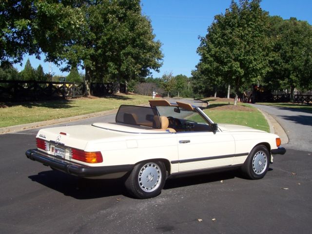 1989 Mercedes-Benz SL-Class R107 Series - photo 3