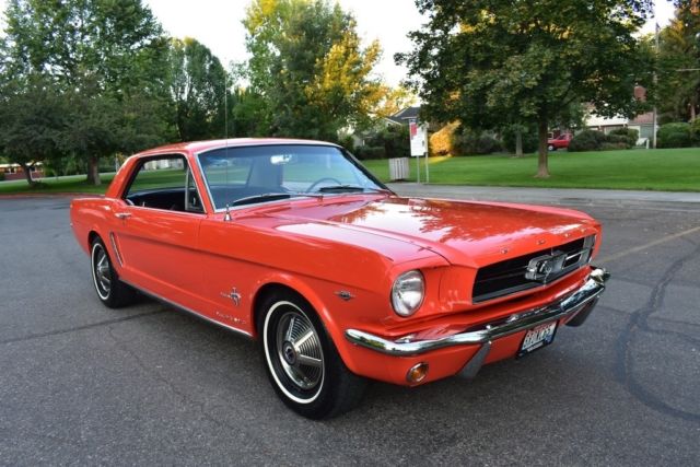 ABSOLUTELY BEAUTIFUL RESTORED 1965 FORD MUSTANG 1965 Ford Mustang