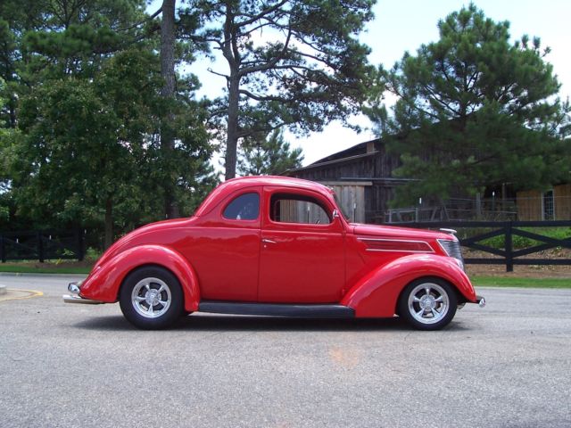 Absolutely Gorgeous 1937 Ford 5 Window Coupe Fully Restored Loaded Show & Go!! 1937 Ford 5 Window Coupe Hot Rod