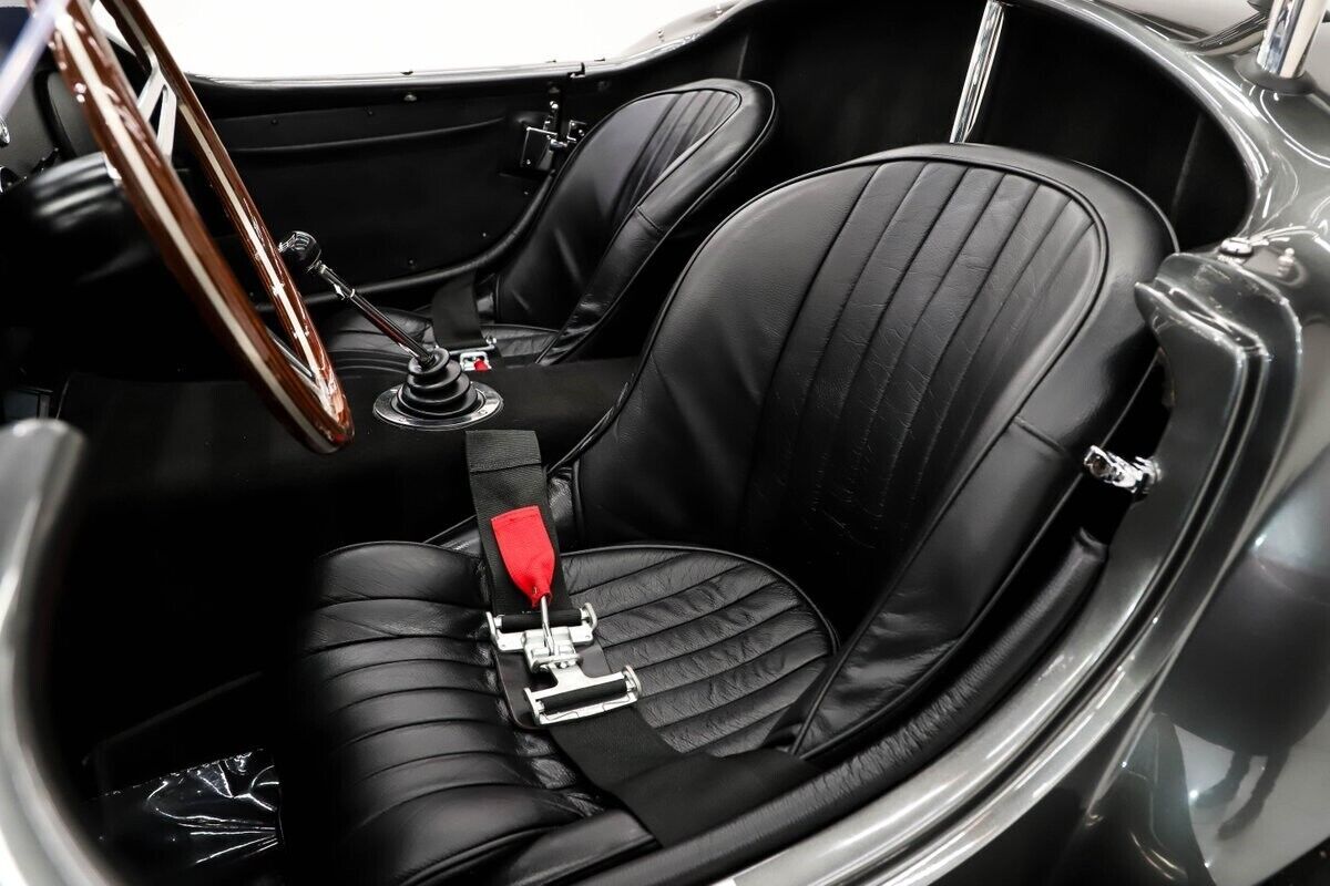 1965 Shelby Cobra Superformance MKIII - photo 11