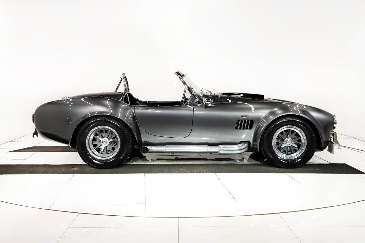 1965 Shelby Cobra Superformance MKIII - photo 12