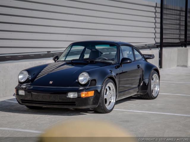 Absolutely No Modifications – Matching Numbers – COA. , 1 of only 289 produced. 1992 Porsche 911 Turbo