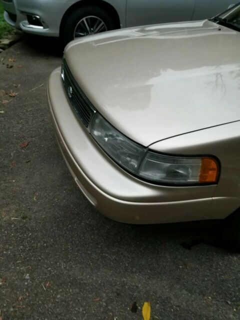 1994 Nissan Maxima GXE - photo 2