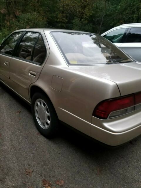 1994 Nissan Maxima GXE - photo 7