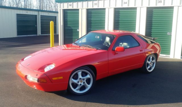 Absolutely STUNNING 928 S4 with low miles and no accidents. Fully serviced! 1987 Porsche 928