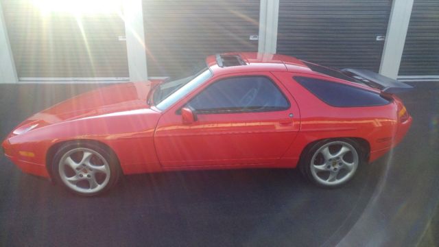 1987 Porsche 928 - photo 2