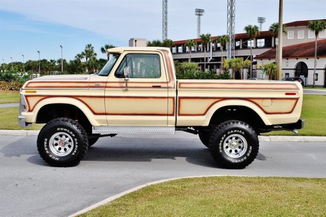 1978 Ford F-150 Custom 400 Modified 4x4 Stunning Restoration - photo 7