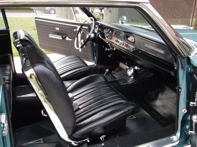 1964 Pontiac Catalina 2+2 Sport Coupe - photo 10
