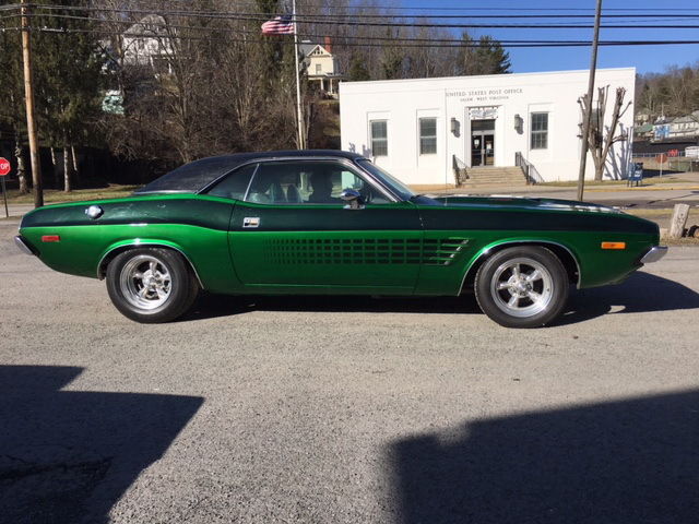 1973 Dodge Challenger - photo 2