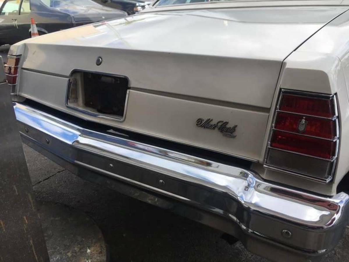 1977 Chevrolet Monte Carlo - photo 11