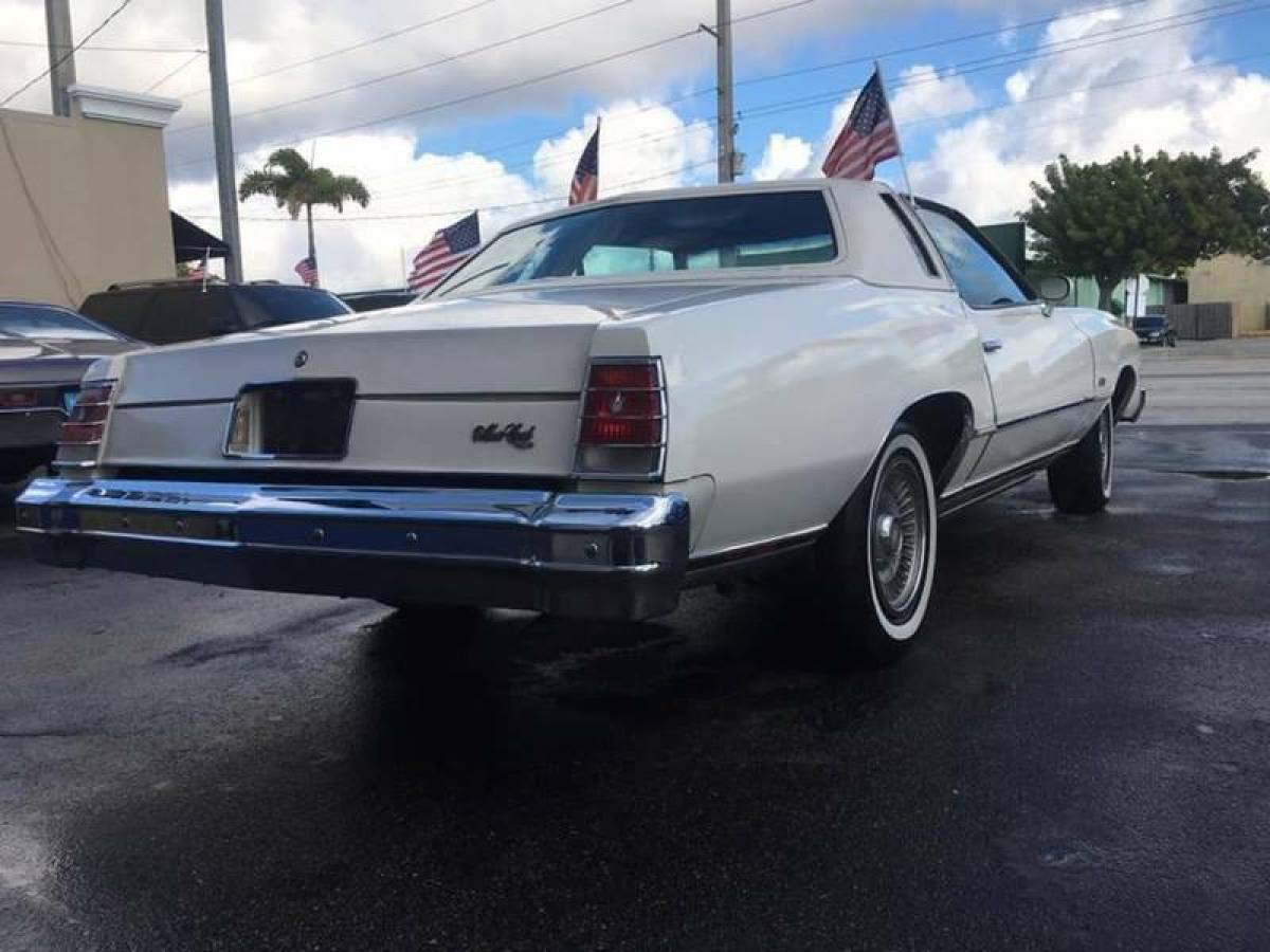 1977 Chevrolet Monte Carlo - photo 9