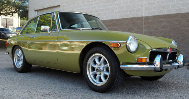 1973 MG MGB GT - photo 3