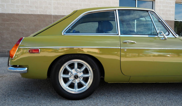1973 MG MGB GT - photo 7