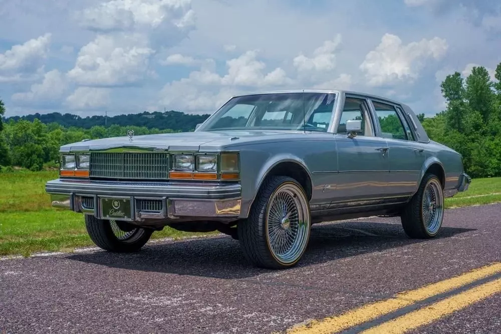 A/C, power steering, disc brakes, windows, locks, cruise control, tilt steering 1977 Cadillac Seville
