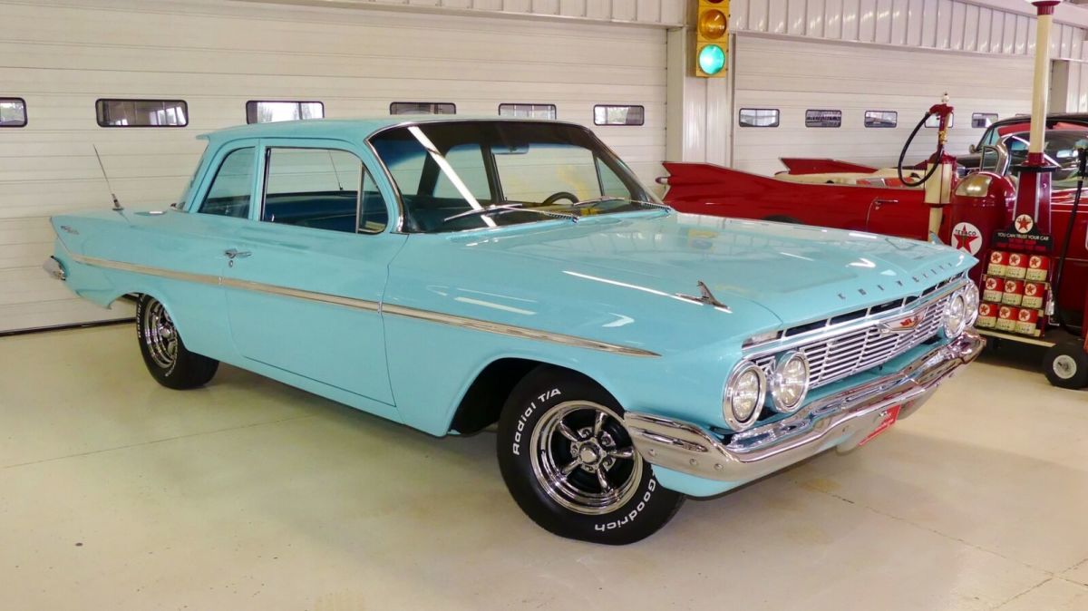 A/C, Power Steering, Power Brakes, Slick Paint, NO BRAINER! 1961 Chevrolet Bel Air/150/210