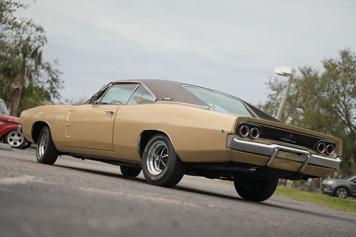 1968 Dodge Charger - photo 12