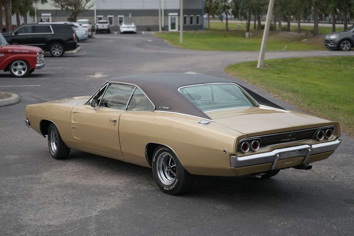 1968 Dodge Charger - photo 13