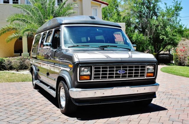 1990 Ford E-Series Van Econoline Conversion Van stunning Low Miles - photo 11