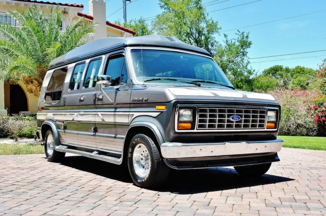 1990 Ford E-Series Van Econoline Conversion Van stunning Low Miles - photo 13
