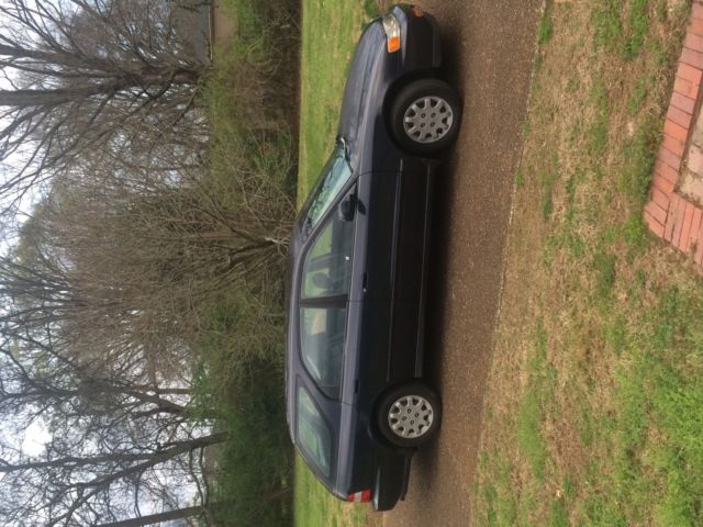 Accord Wagon. 171000 miles dark blue. leather/simulated leather upgrades. 1994 Honda Accord LX