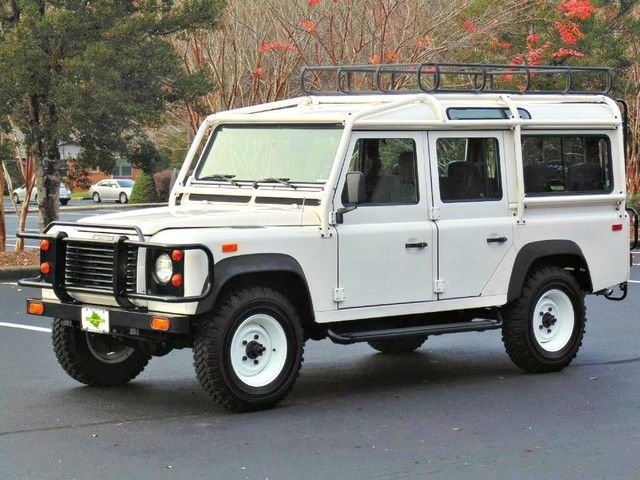 1993 Land Rover Defender Base Sport Utility 4-Door - photo 3