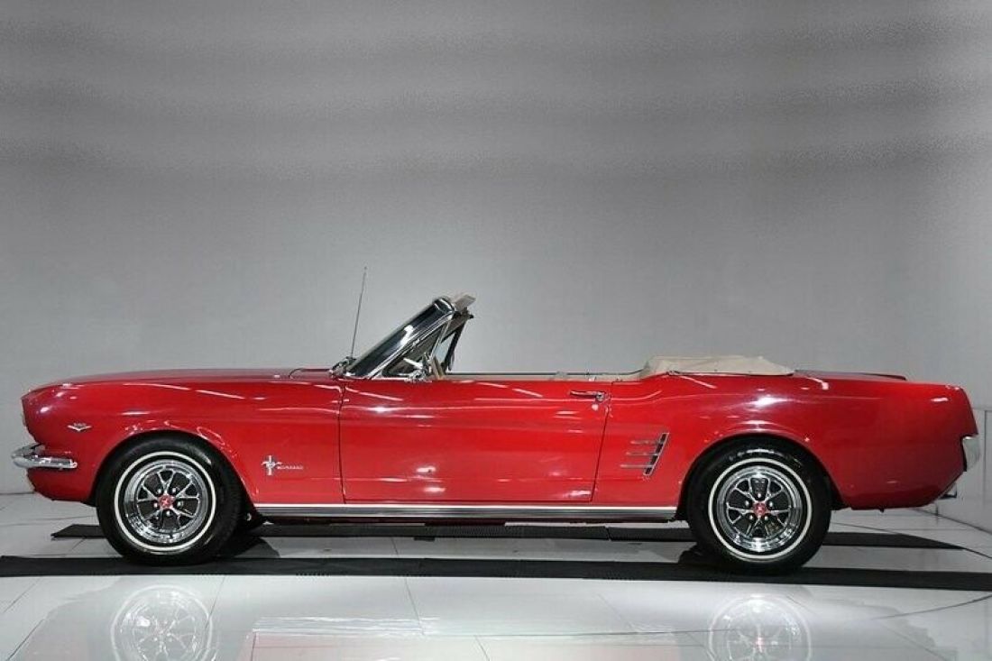 1966 Ford Mustang - photo 10