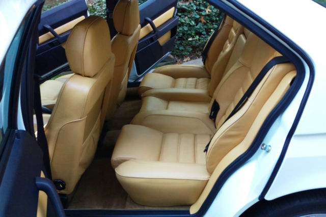 1992 Alfa Romeo 164 Sport Sedan 4-Door - photo 8