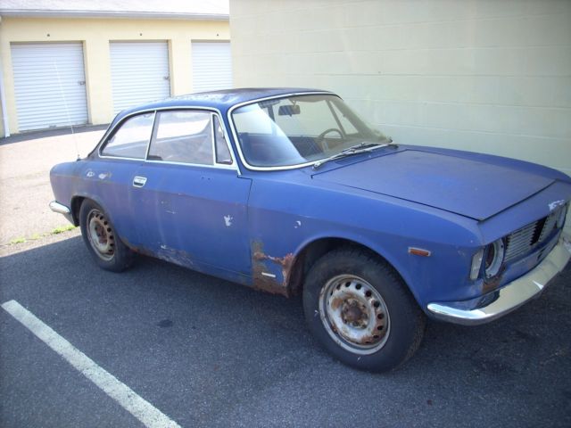 Alfa Romeo 1965 GT Giulia Veloce 1600 CC 1965 Alfa Romeo GTV