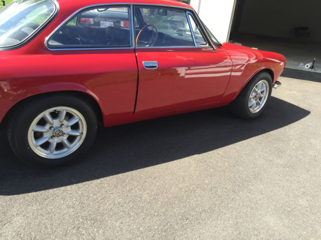 1974 Alfa Romeo GTV Series 105 - photo 9