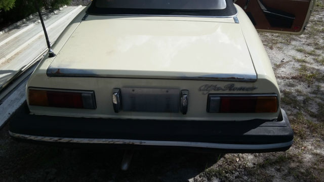 1982 Alfa Romeo Spider - photo 6