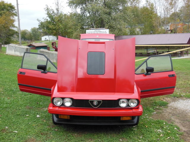 1986 Alfa Romeo GTV 2 Door Coupe - photo 9