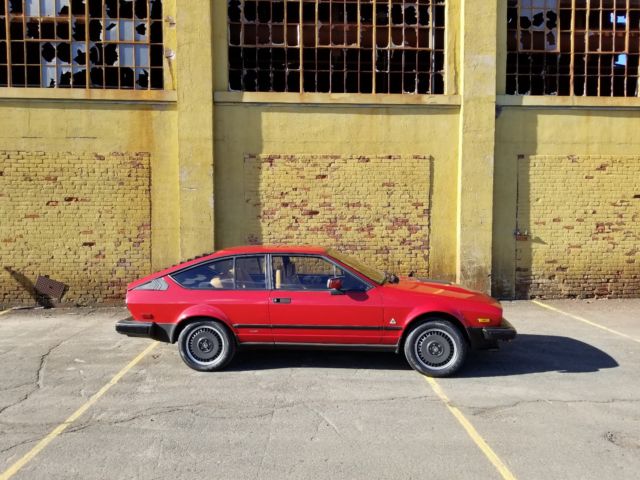 1984 Alfa Romeo GTV GTV 6 - photo 2