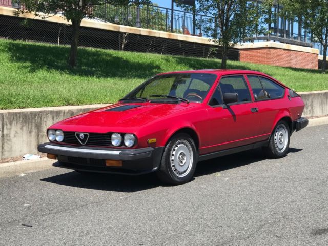 1981 Alfa Romeo GTV GTV6 - photo 3
