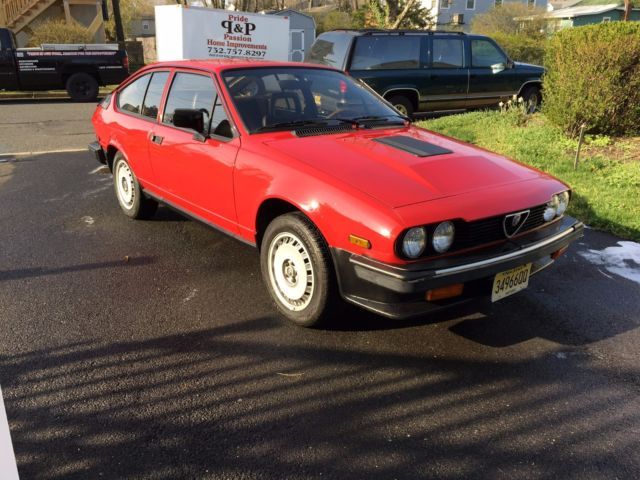 1981 Alfa Romeo GTV GTV 6 - photo 2