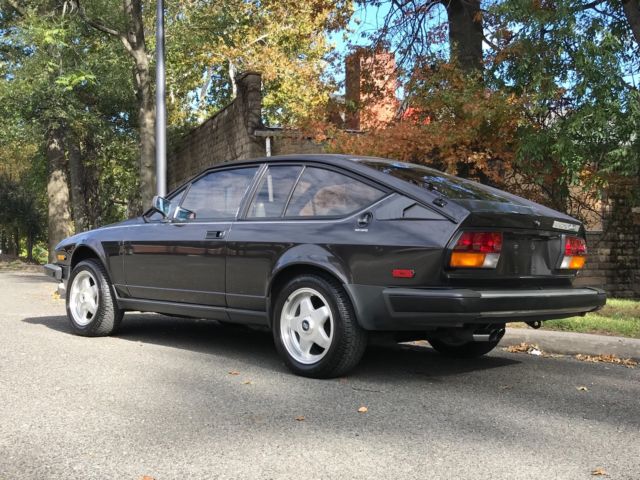 1982 Alfa Romeo GTV GTV6 - photo 5