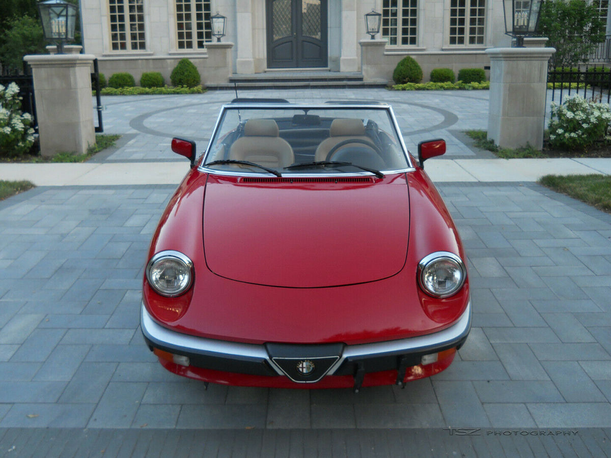 Alfa Romeo Spider Graduate Series 3.5 Rare edition | well serviced | 56K miles 1990 Alfa Romeo Spider Graduate