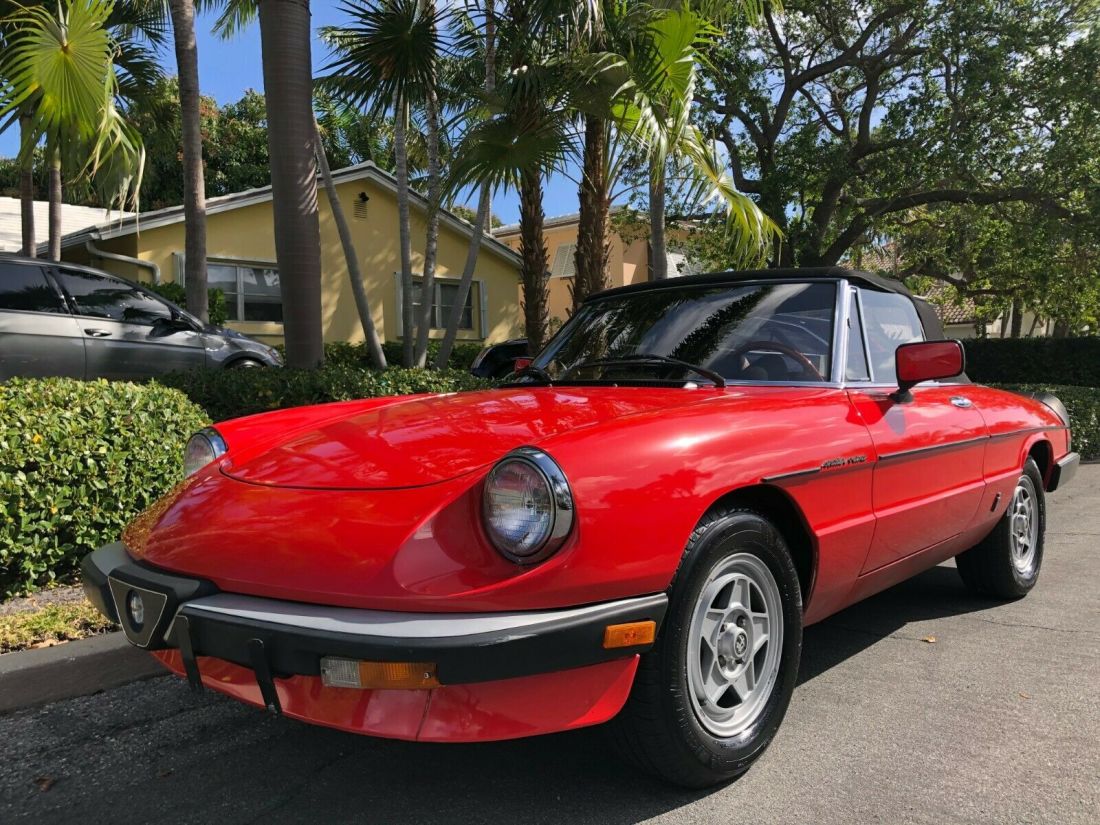 Alfa Romeo SpiderVeloce,1983,Red,TanLeather 43,508 miles.5 speed,AirConditioning 1983 Alfa Romeo Spider Spider Veloce