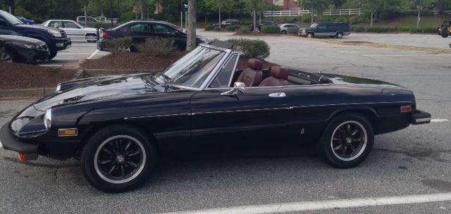 1977 Alfa Romeo Spider Convertible - photo 2