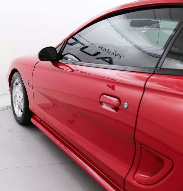 1994 Ford Mustang SVT Cobra - photo 9