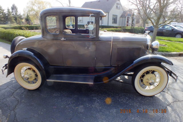 1930 Ford Model A - photo 5