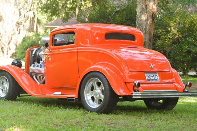 1932 Ford Roadster - photo 4