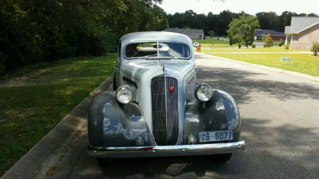 1936 Studebaker Dictator - photo 2