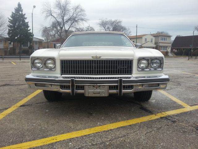 1975 Chevrolet Caprice 2 door - photo 2