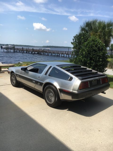 1981 DeLorean DMC-12 - photo 3