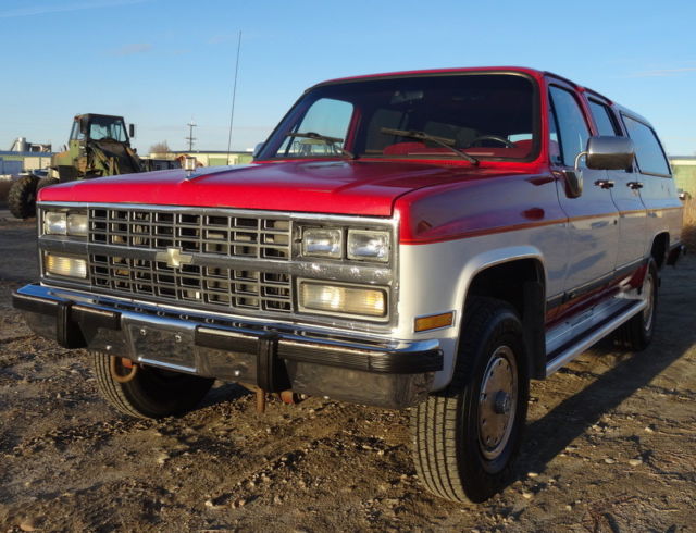 1991 Chevrolet Suburban Suburban 2500 - photo 2