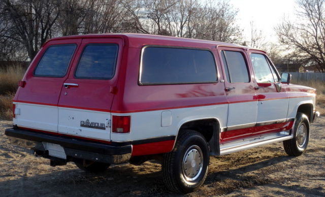 1991 Chevrolet Suburban Suburban 2500 - photo 3
