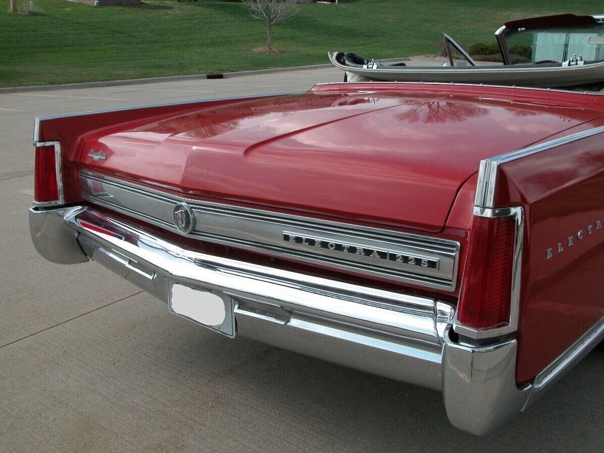 1964 Buick Electra 225 Convertible - photo 6