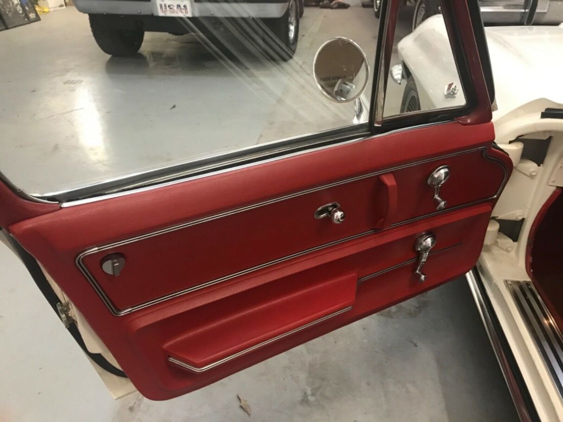 1965 Chevrolet Corvette 37,000 actual miles - photo 7