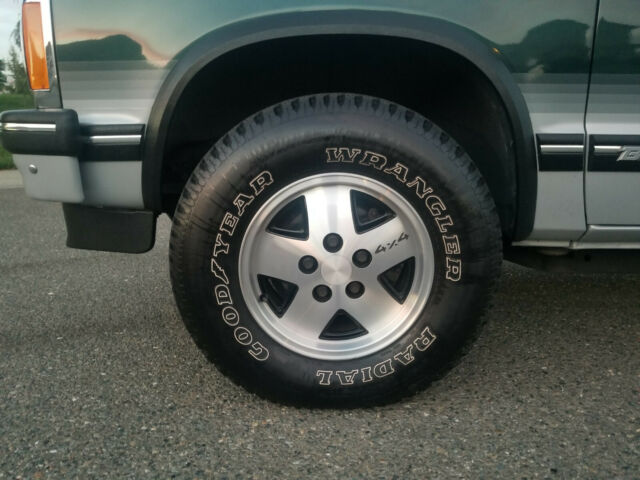 1993 Chevrolet Blazer LT - photo 12